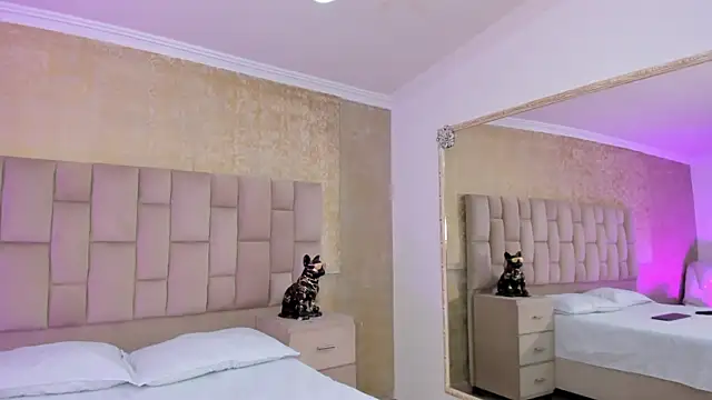 EmmaTorres  online show from March 23, 3:54 am