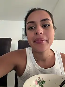 EmmaTorres  online show from February 18, 10:28 pm