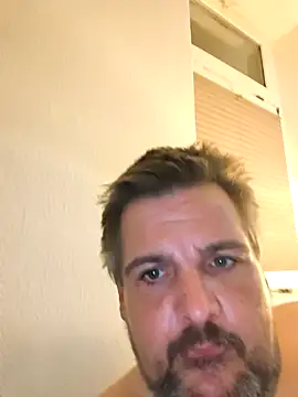 Ronny2510 online show from March 19, 10:25 pm