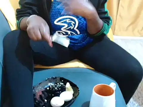 leslysexygirl online show from February 27, 5:29 am