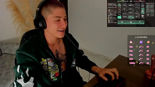 Snapshot of Jaack_str chatting on February 2, 9:35 pm Jaack str online show from February 2, 9:35 pm