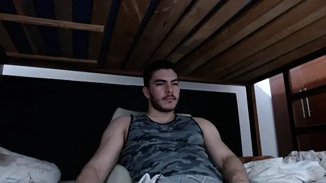 Alexsb1998 online show from February 11, 5:26 am