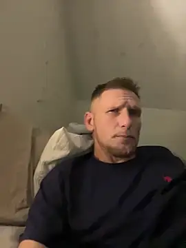 Snapshot of aaronmc311840 chatting on October 20, 2:56 am aaronmc311840 online show from October 20, 2:56 am