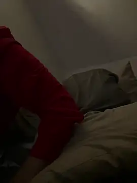 Snapshot of aaronmc311840 chatting on October 28, 6:39 am aaronmc311840 online show from October 28, 6:39 am