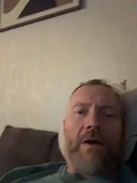 Snapshot of Rockburg chatting on February 24, 12:03 pm Rockburg online show from February 24, 12:03 pm