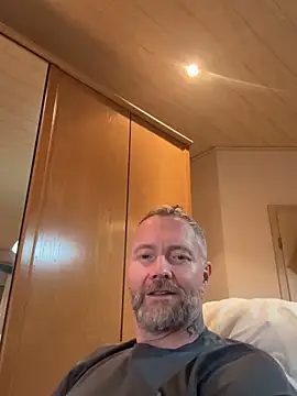Snapshot of Rockburg chatting on June 17, 11:23 am Rockburg online show from June 17, 11:23 am