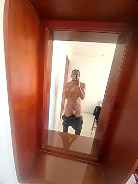 Juan2323hot online show from September 25, 3:16 pm