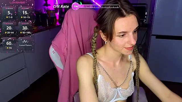 Snapshot of Kate_Sex_House chatting on July 3, 2:23 pm Kate Sex House online show from July 3, 2:23 pm