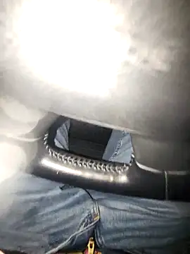 Snapshot of Policeman20742 chatting on November 11, 7:08 am Policeman20742 online show from November 11, 7:08 am