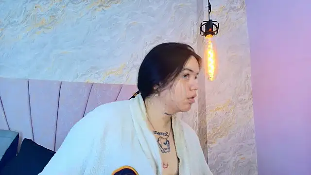 Mia candy 0 online show from July 12, 12:07 pm