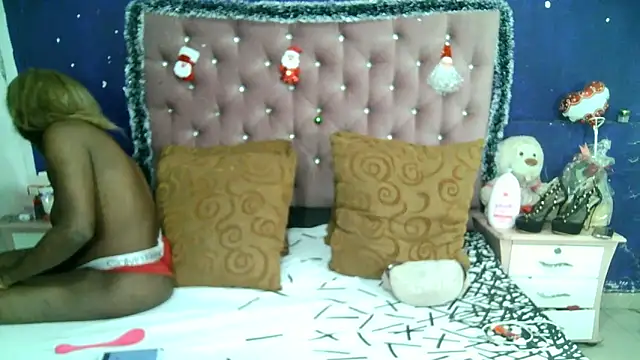 Snapshot of ValeriaTsx chatting on December 15, 12:20 pm ValeriaTsx online show from December 15, 12:20 pm