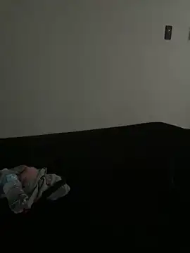 Snapshot of lolitalamasbonita01 chatting on October 10, 3:00 pm lolitalamasbonita01 online show from October 10, 3:00 pm