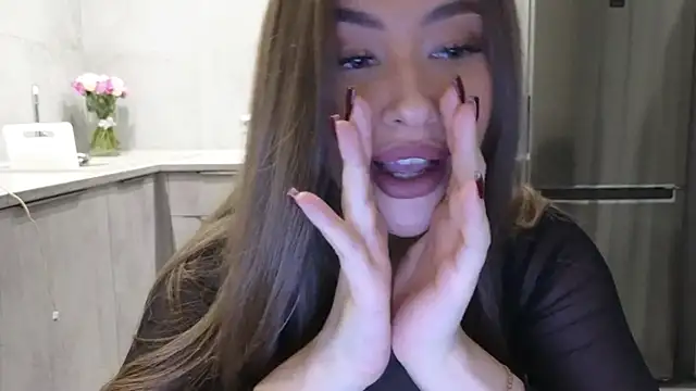 Cinderella     online show from January 22, 1:10 am