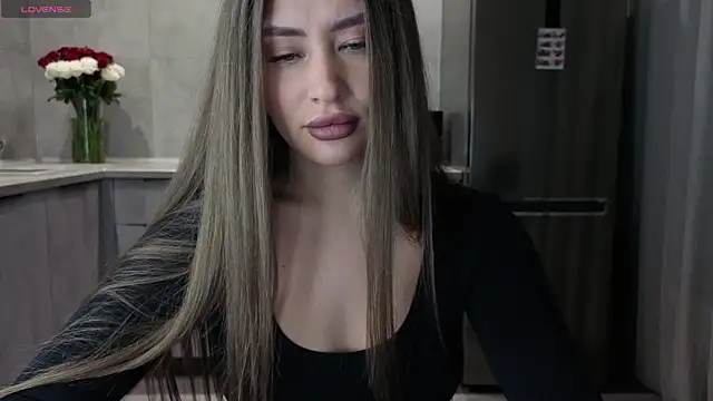 Cinderella     online show from November 7, 7:58 pm