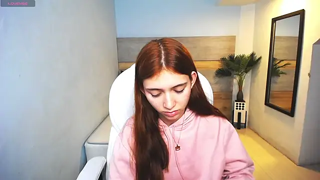 liseth fox online show from January 3, 10:40 pm