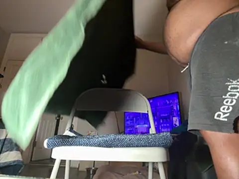 ChiRaqb8 online show from April 11, 4:06 am