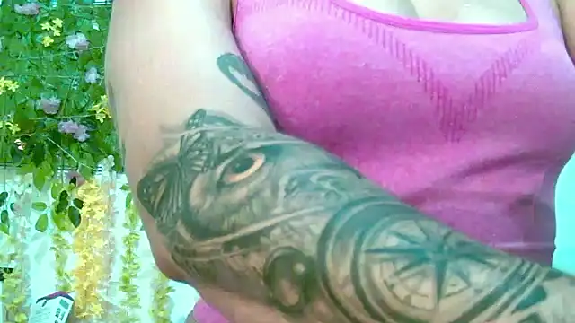 Crysrus online show from March 15, 1:11 am