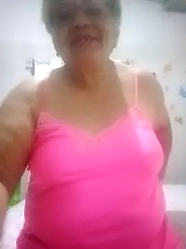 Snapshot of Madrastrahot69 chatting on September 19, 4:03 am Madrastrahot69 online show from September 19, 4:03 am