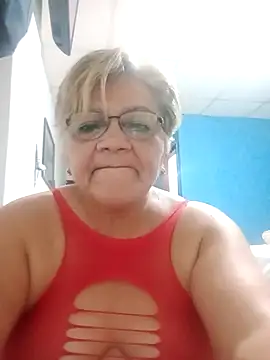 Snapshot of Madrastrahot69 chatting on September 22, 3:41 am Madrastrahot69 online show from September 22, 3:41 am