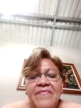 Madrastrahot69 online show from November 7, 3:34 pm