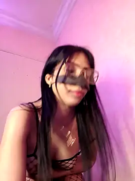 ---sophia--- online show from April 8, 9:37 pm