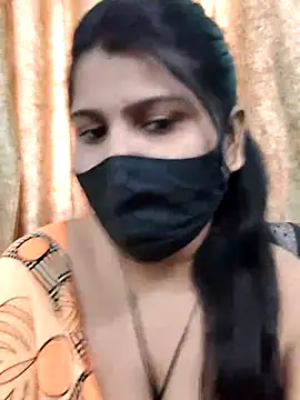 Snapshot of Hotty-simran chatting on October 13, 4:34 am Hotty-simran online show from October 13, 4:34 am