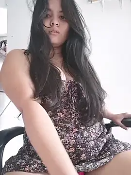 lilpervertgirl online show from January 8, 6:43 pm