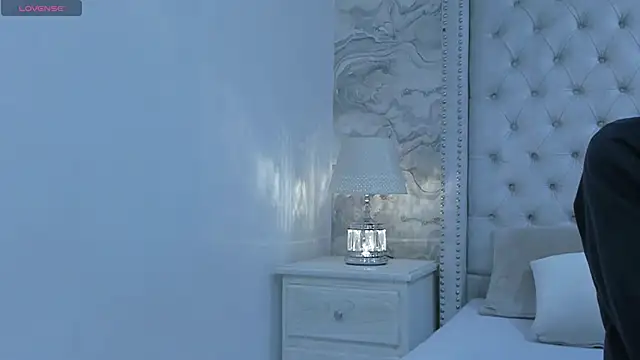 Snapshot of Kev_jenner chatting on March 21, 7:11 am Kev jenner online show from March 21, 7:11 am