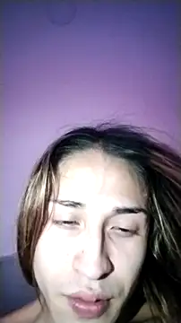 parejacaliente20154 online show from April 18, 1:31 am