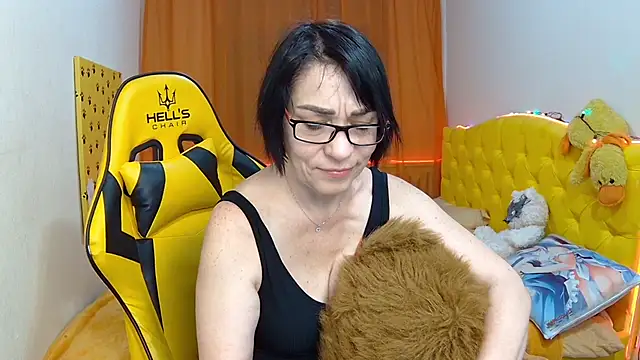 SandraHormas online show from January 25, 1:30 pm