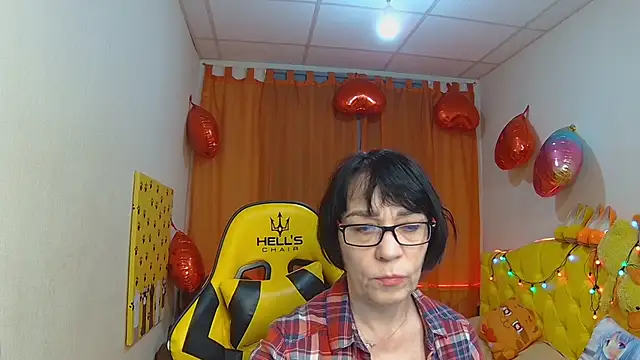 SandraHormas online show from March 11, 1:56 pm