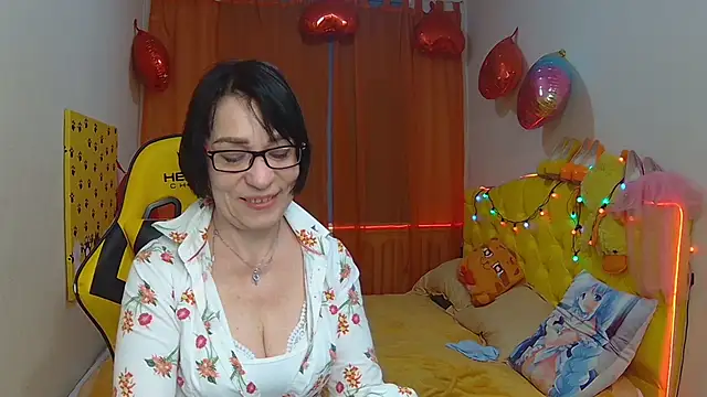 SandraHormas online show from March 14, 1:46 pm