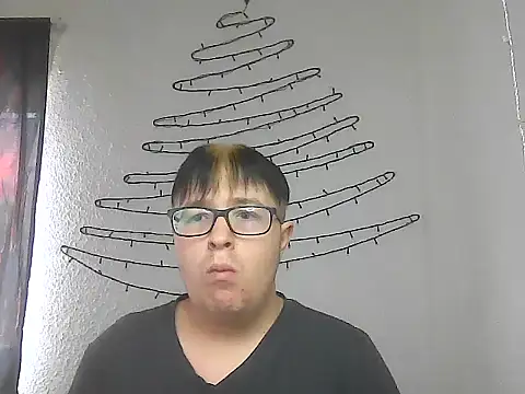 bisexualboy05 online show from November 21, 8:35 am