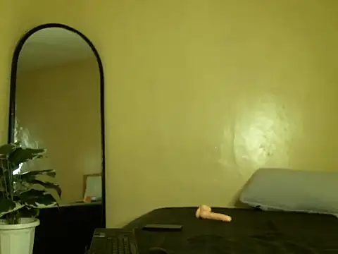 Snapshot of Sharmybabe chatting on October 31, 12:39 pm Sharmybabe online show from October 31, 12:39 pm