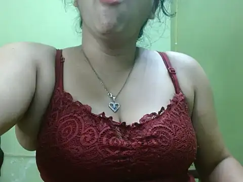 LOVERIAKOL online show from April 7, 7:03 pm