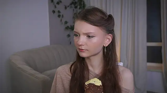 Snapshot of CindyGarrison chatting on April 25, 11:13 pm CindyGarrison online show from April 25, 11:13 pm