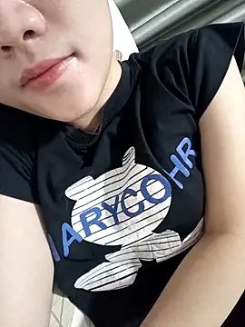 Snapshot of Sexyass13 chatting on October 16, 6:20 pm Sexyass13 online show from October 16, 6:20 pm