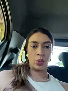 Snapshot of Victoria_romanox chatting on January 14, 1:06 pm Victoria romanox online show from January 14, 1:06 pm