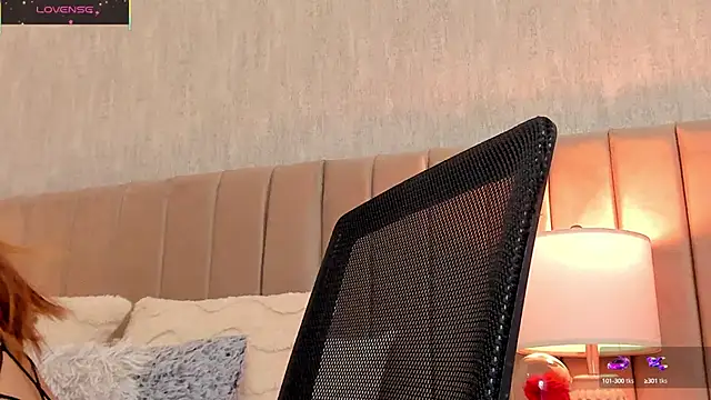 Snapshot of Victoria_romanox chatting on February 25, 11:11 pm Victoria romanox online show from February 25, 11:11 pm