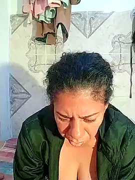 Snapshot of sorbetico_perverse chatting on December 24, 12:11 pm sorbetico perverse online show from December 24, 12:11 pm