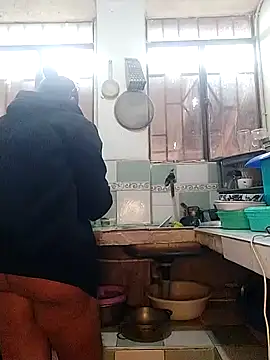 Snapshot of sorbetico_perverse chatting on February 5, 8:14 pm sorbetico perverse online show from February 5, 8:14 pm