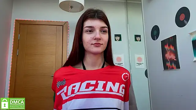 Bunny ShyGirl online show from January 18, 7:17 am