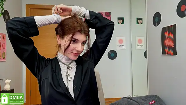 Bunny ShyGirl online show from February 11, 7:54 am