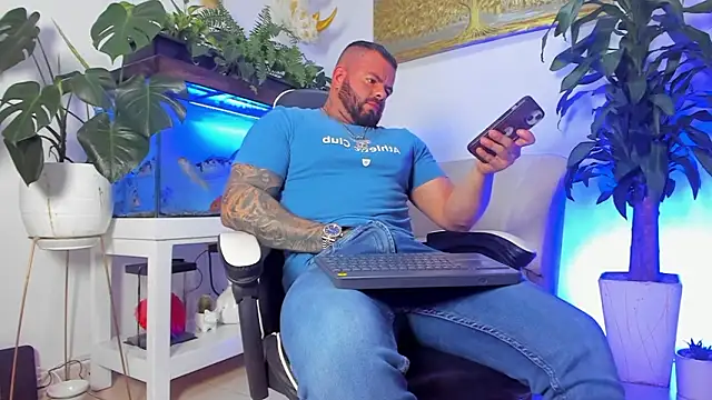 Johnnygrayson1 online show from March 15, 1:44 am