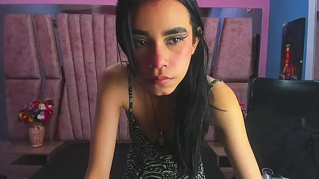 Snapshot of Jasmin_Skinny chatting on February 16, 2:42 am Jasmin Skinny online show from February 16, 2:42 am