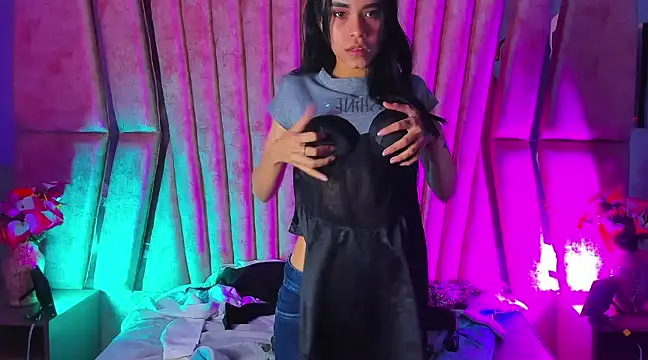 Snapshot of Jasmin_Skinny chatting on March 6, 2:30 am Jasmin Skinny online show from March 6, 2:30 am