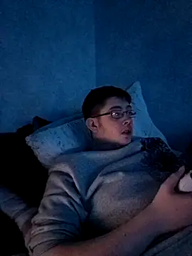 Snapshot of thejerkin chatting on March 15, 7:59 pm thejerkin online show from March 15, 7:59 pm