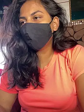 HaaniKaur online show from January 6, 7:56 am