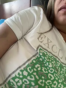 Snapshot of xLadyScarlettx chatting on January 10, 2:13 pm xLadyScarlettx online show from January 10, 2:13 pm