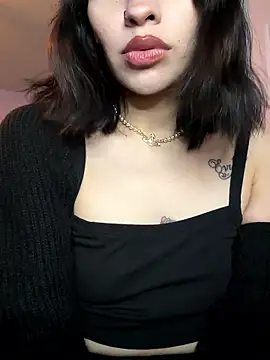 Snapshot of Gothbabbi chatting on April 29, 9:21 pm Gothbabbi online show from April 29, 9:21 pm